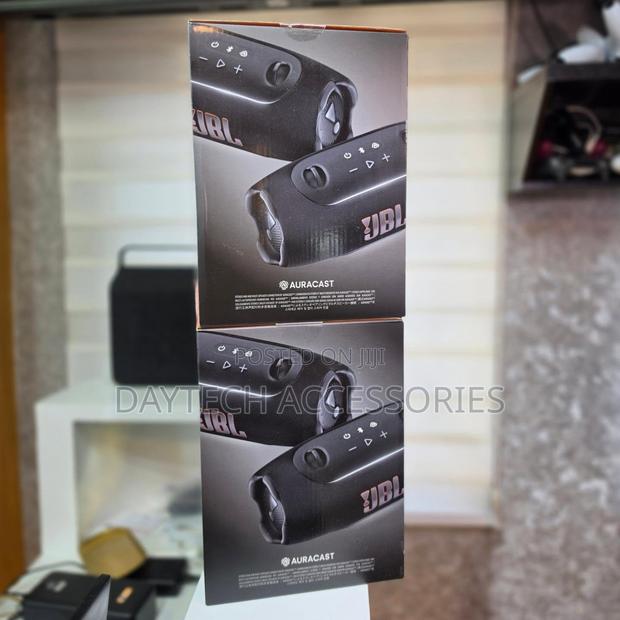 JBL Xtreme 5 Portable Waterproof Wireless Bluetooth Speaker in Black. - thumbnail 3
