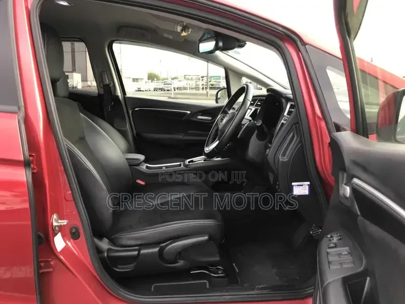 Honda Fit Shuttle 2019 Red 
