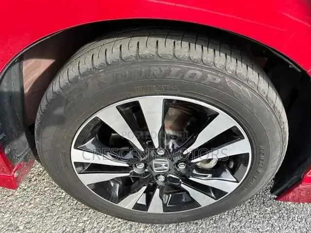 Honda Fit Shuttle 2019 Red 