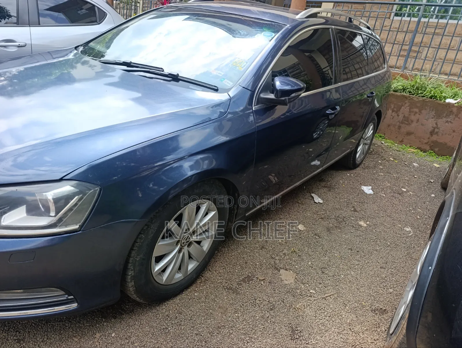 Volkswagen Passat 2012 Blue