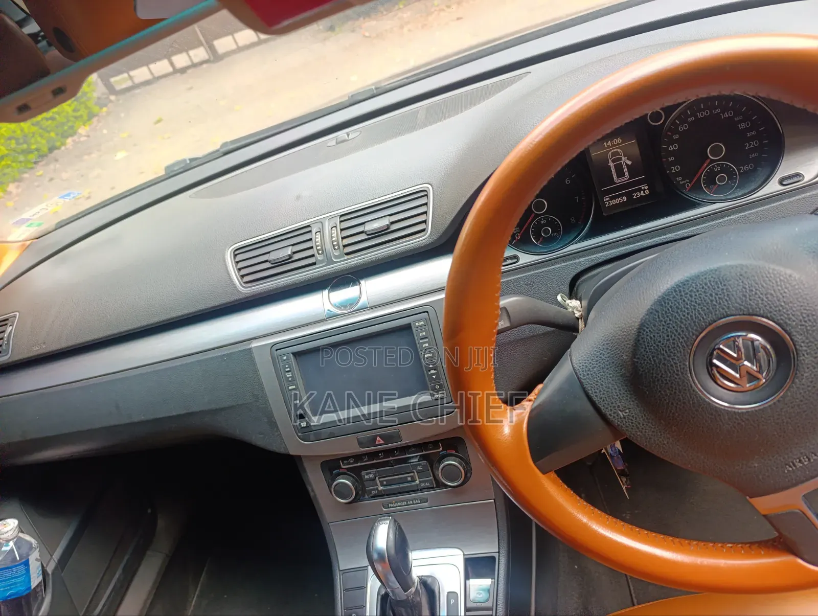 Volkswagen Passat 2012 Blue