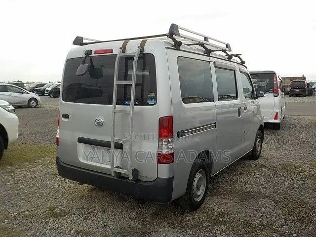 Toyota TownAce 2019 Silver