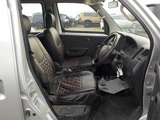Toyota TownAce 2019 Silver