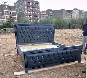6x6 Dark Mocket Bed With Tufted Diamond Design