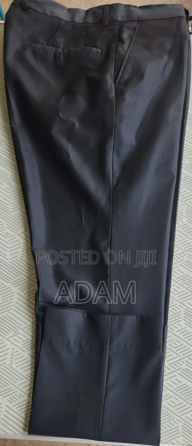 Premium Men's Black 2-Piece Suit – Smart Fit