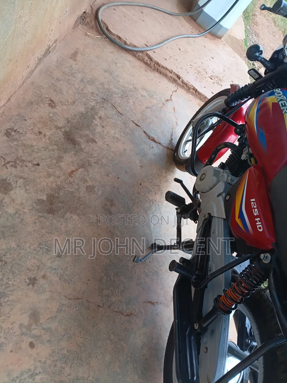 Bajaj Boxer 125 2025 Red