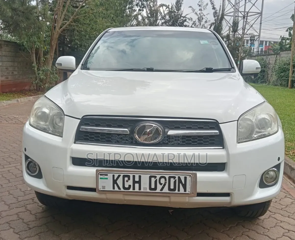 Toyota RAV4 2009 Off white