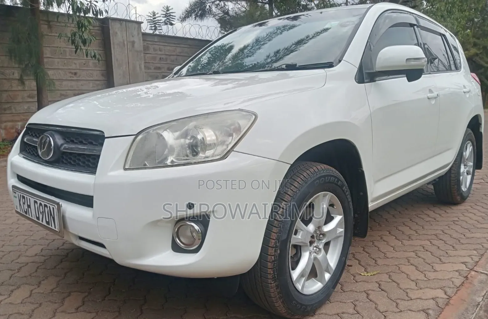 Toyota RAV4 2009 Off white