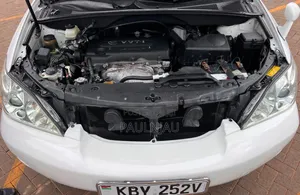Toyota Harrier 2007 White