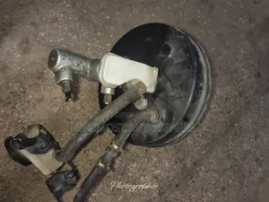 Honda CRV Re4 Booster Complete With Master Cylinder