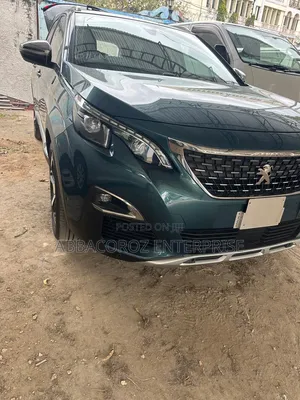 Peugeot 5008 2018 Blue