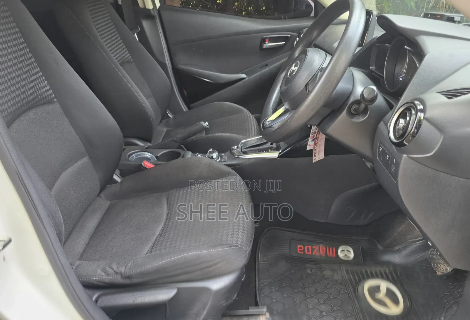 Mazda Demio 2018 White