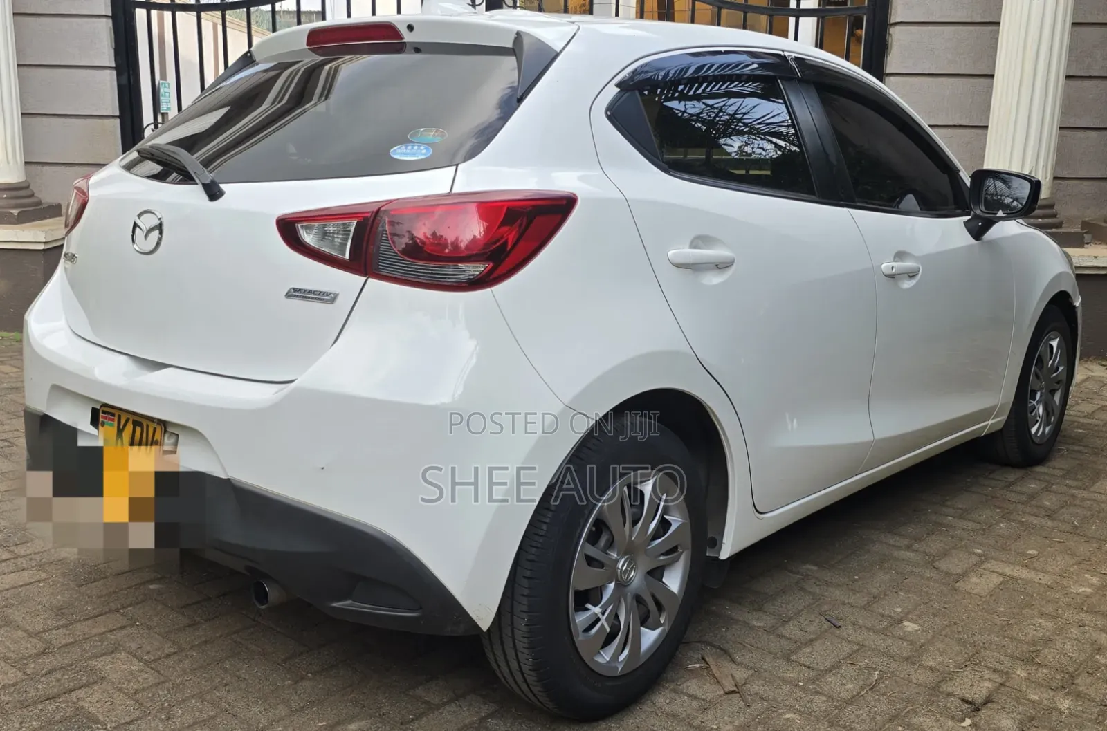 Mazda Demio 2018 White