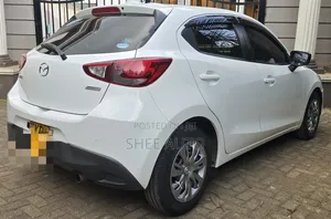 Mazda Demio 2018 White