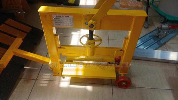 Manual Block Splitting Machine (Yellow) - main view