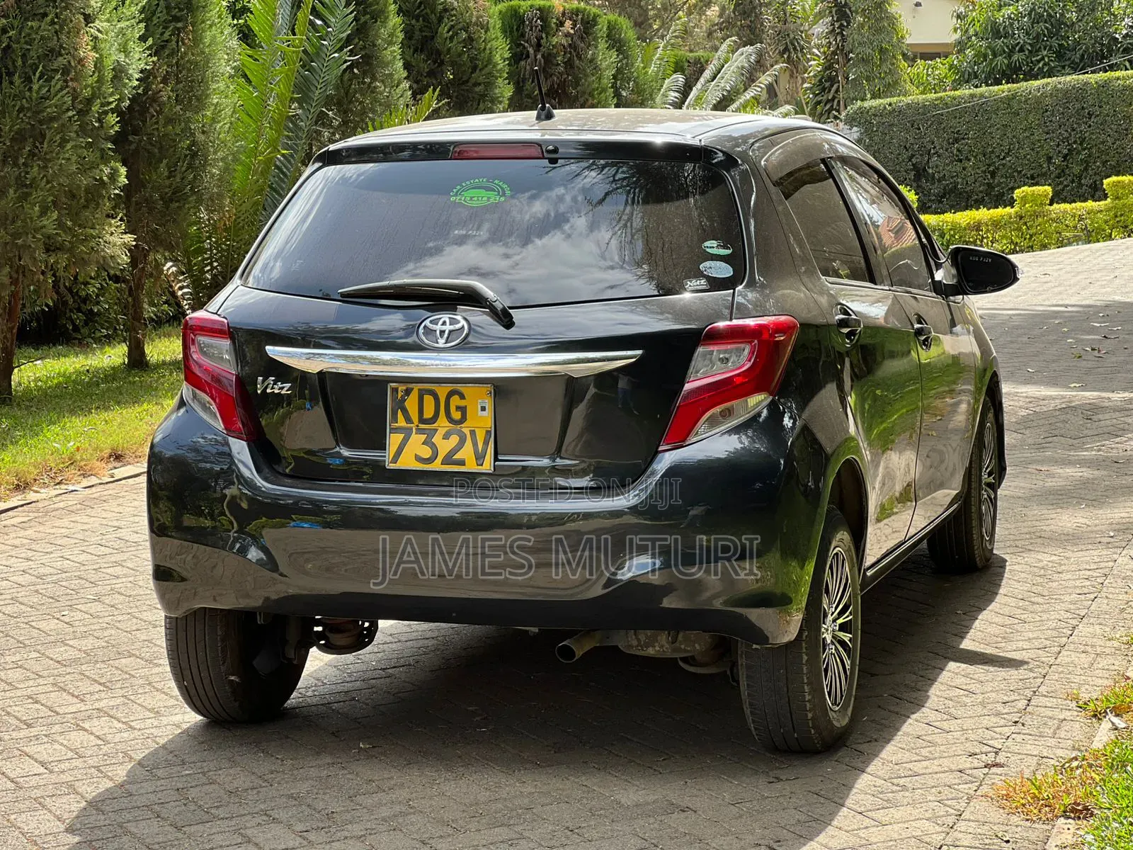 Toyota Vitz 2015 Black