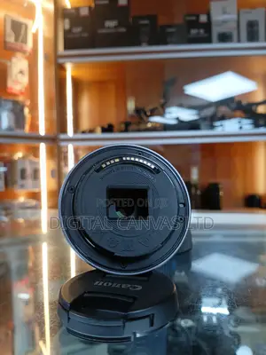Canon Rf-S 18-45mm F/4.5-6.3 Is STM Lens