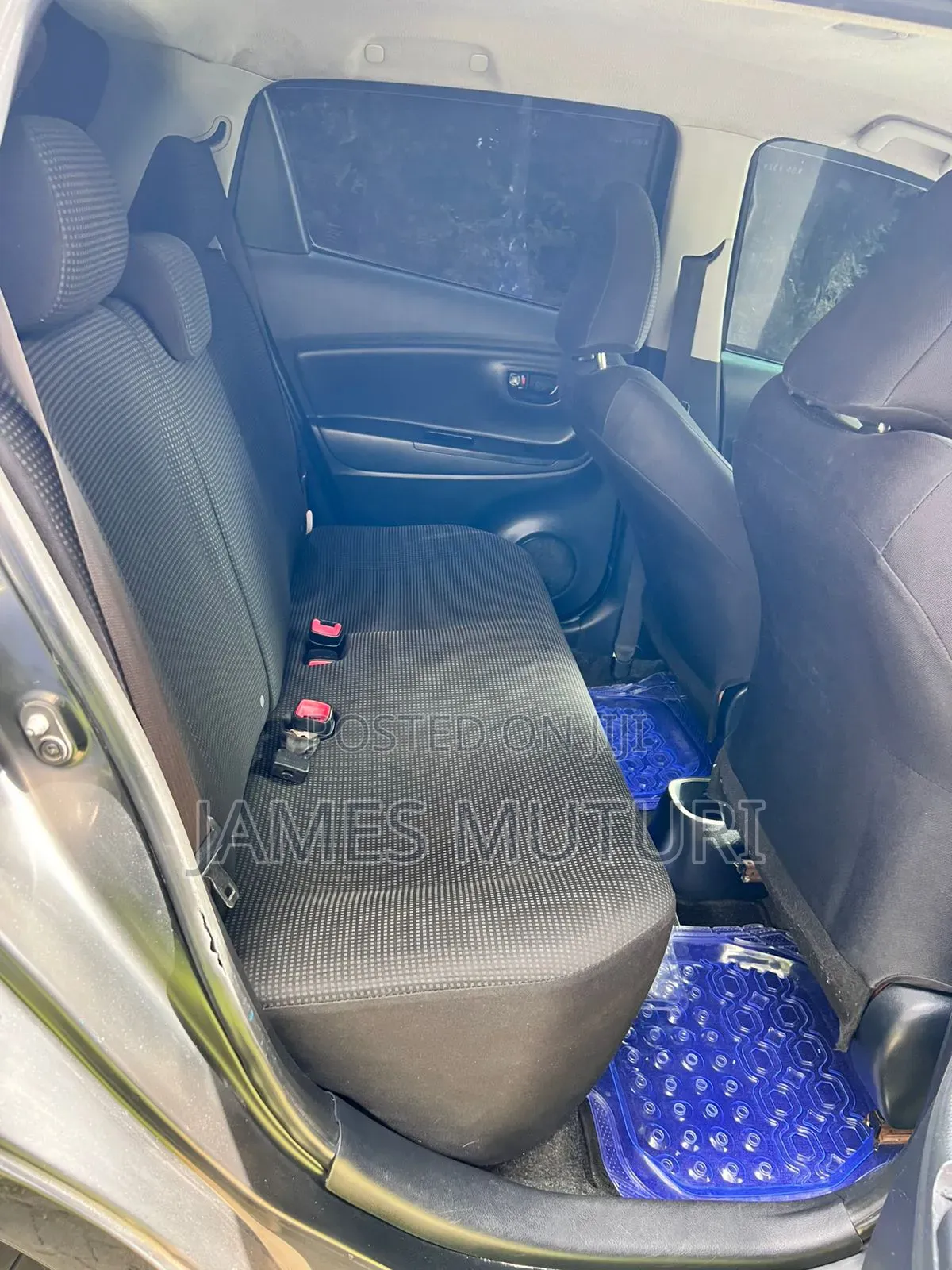 Toyota Vitz 2015 Black