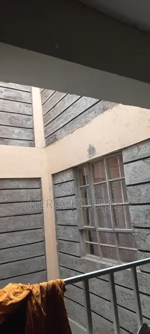 12bdrm Block of Flats in Near Nyaura Stage, Junction Kayole for sale