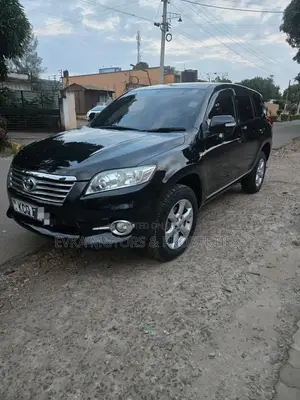Toyota Vanguard 2011 Black
