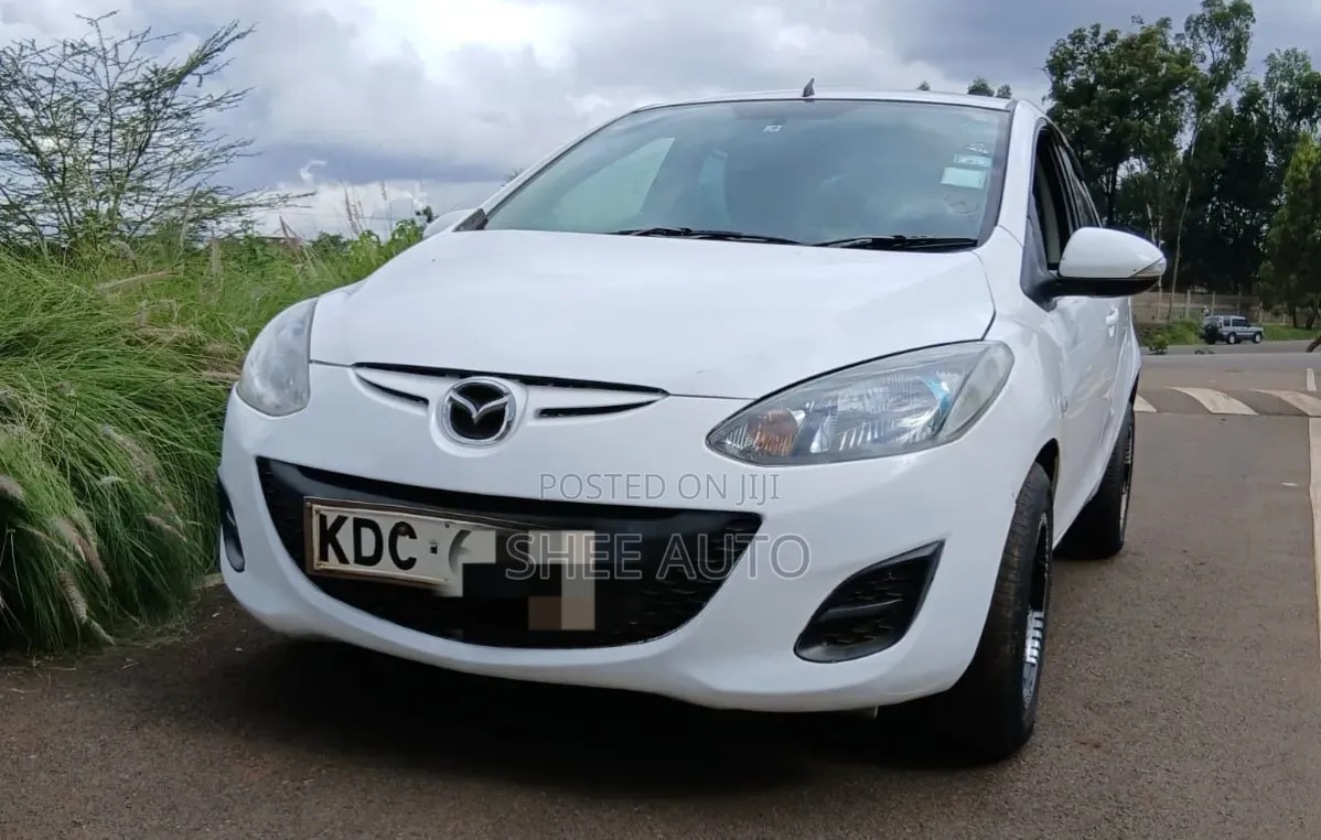 Mazda Demio 2015 White