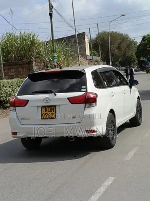 Toyota Corolla Fielder 2016 White