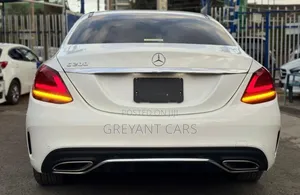 Mercedes-Benz C200 2019 White