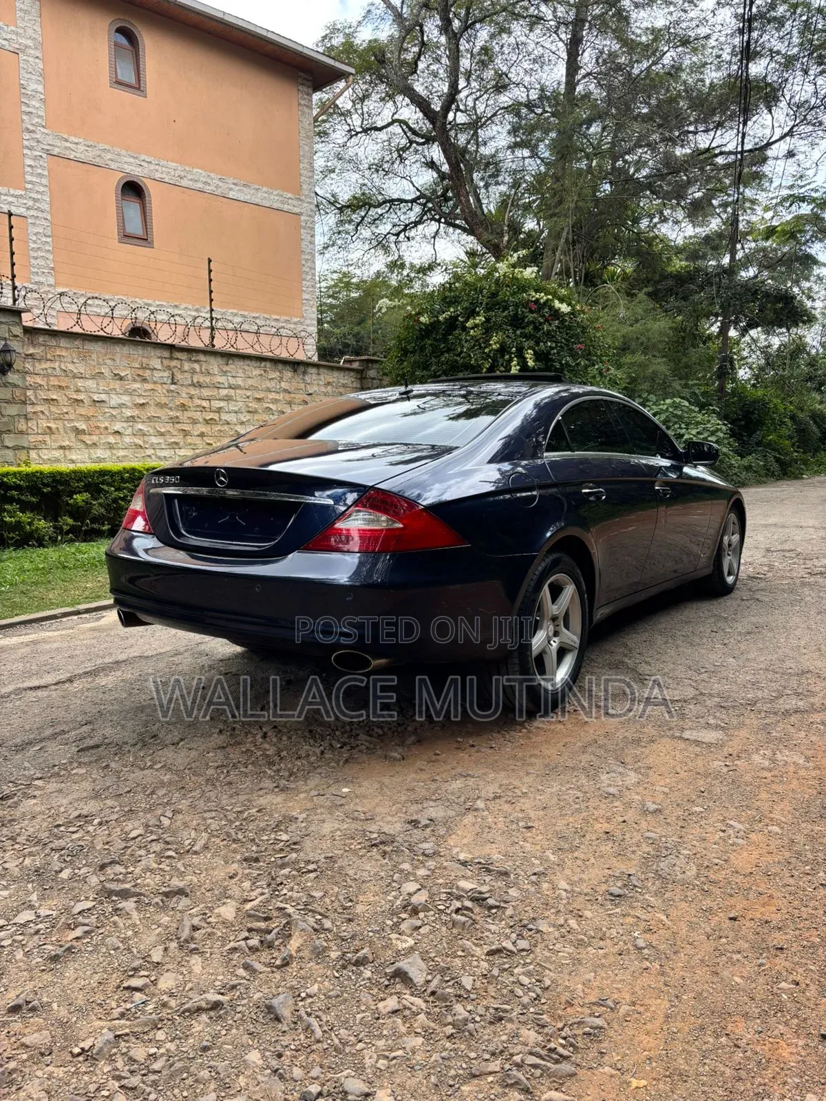 Mercedes-Benz CLS 2005 Black