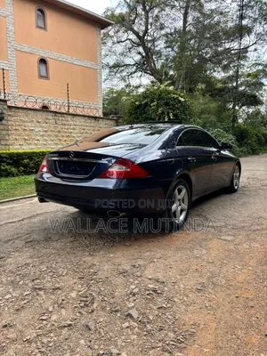Mercedes-Benz CLS 2005 Black