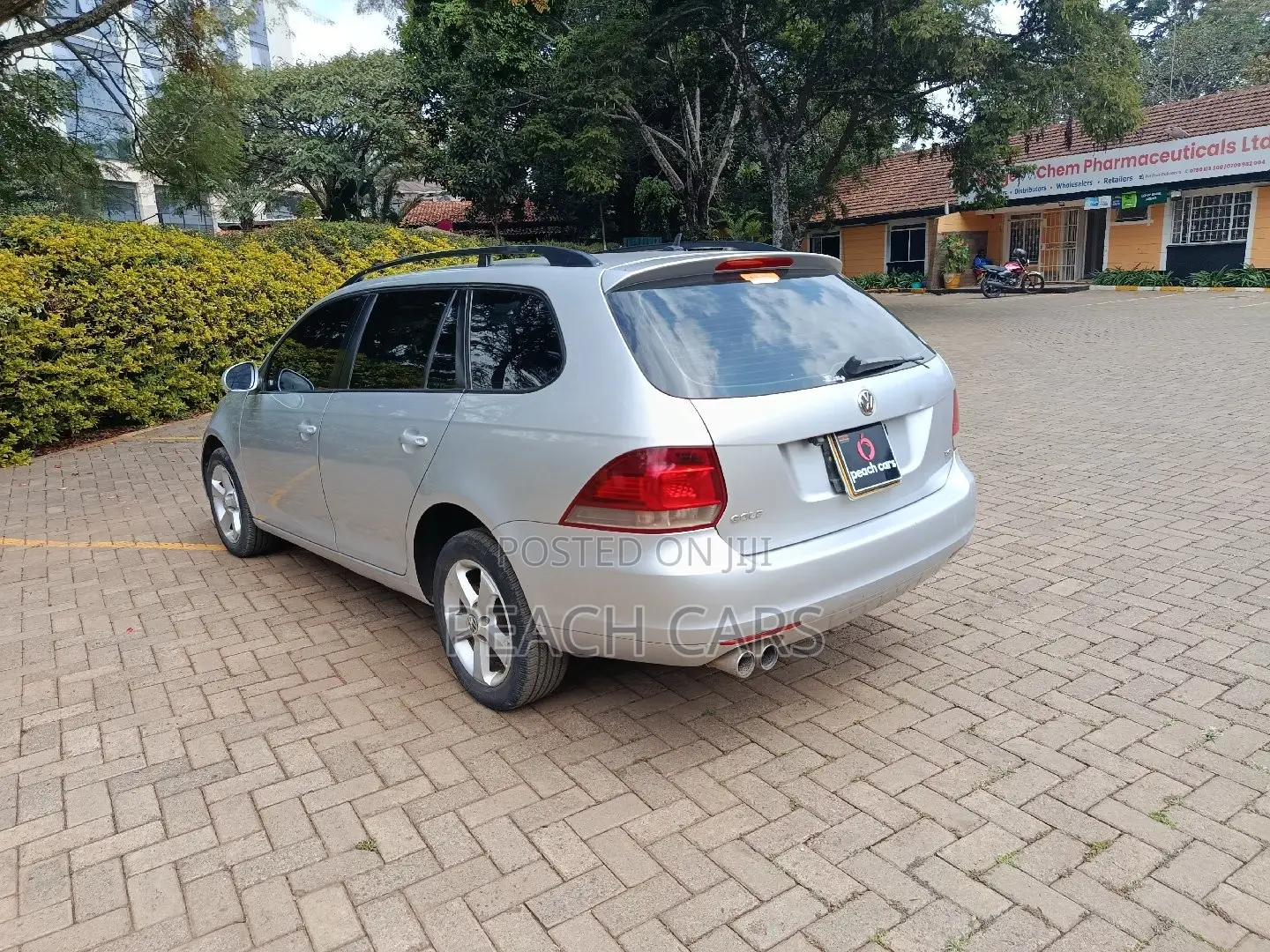 Volkswagen Golf 2011 Silver