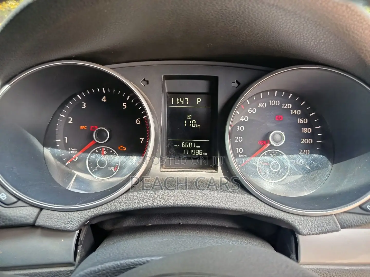 Volkswagen Golf 2011 Silver