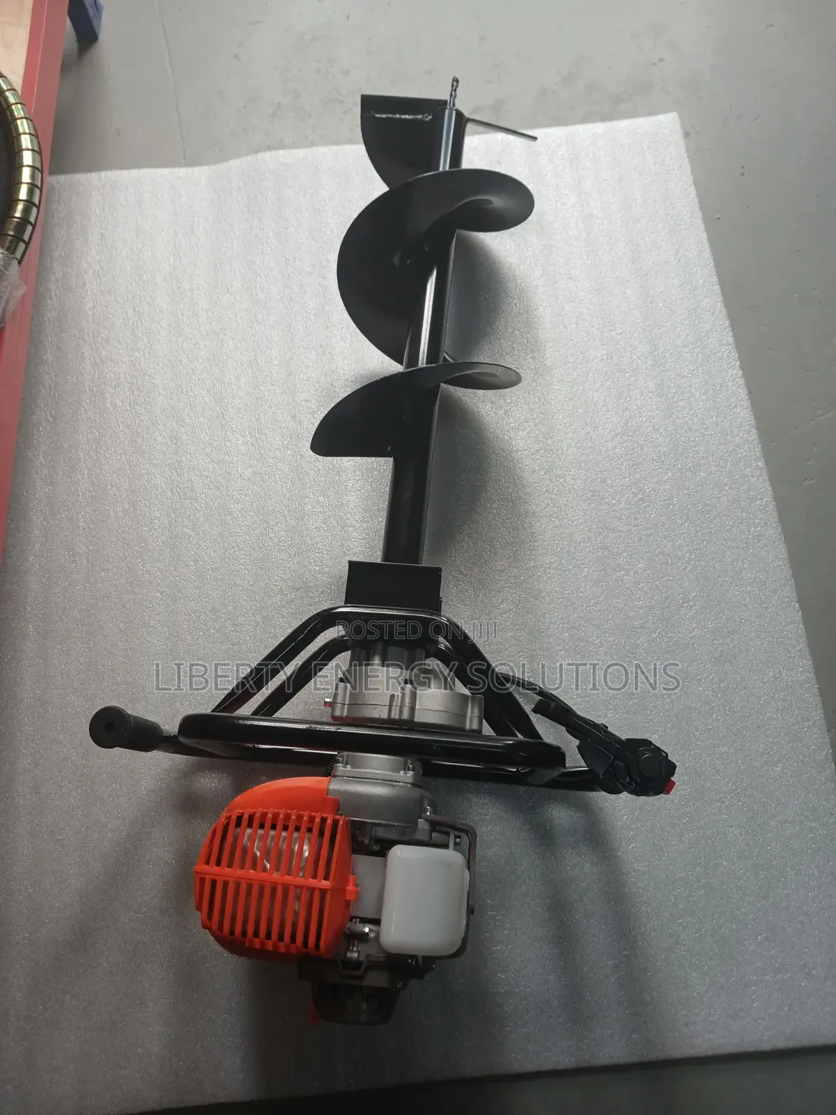 Earth Auger Hawking 4 Stroke