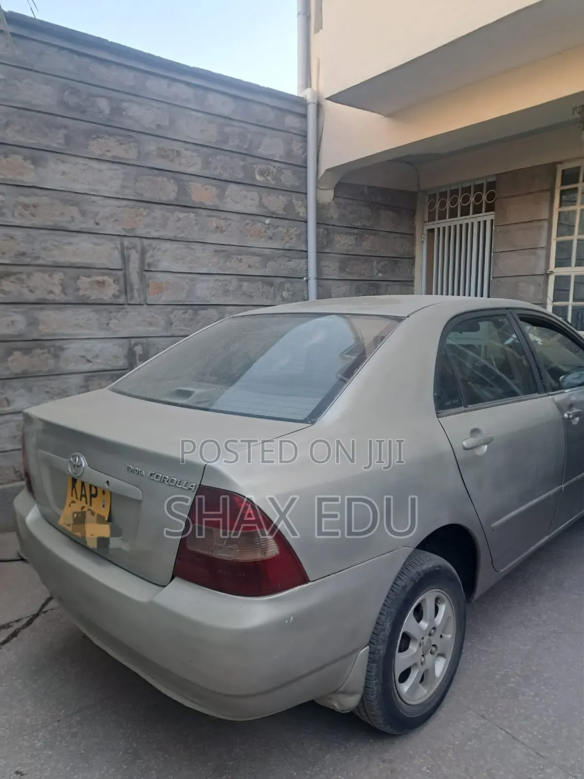 Toyota Corolla 2003 Gold