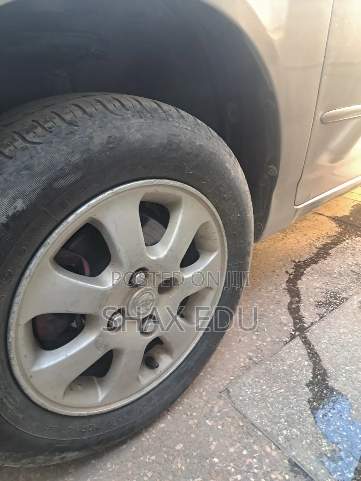Toyota Corolla 2003 Gold