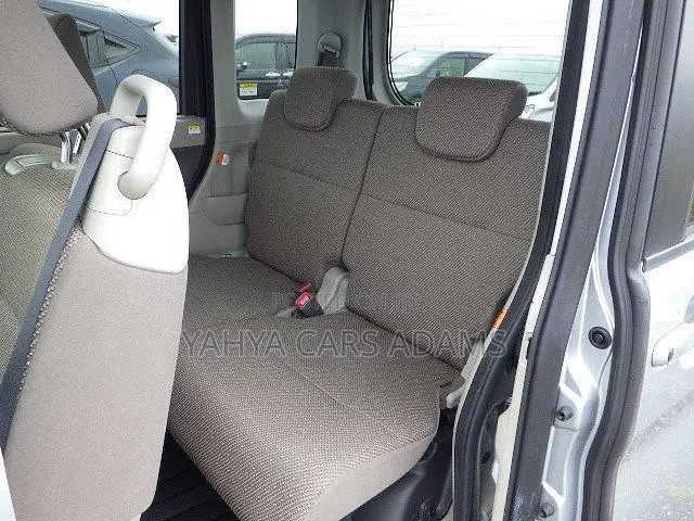 Daihatsu Tanto 660 FWD 2018 Silver