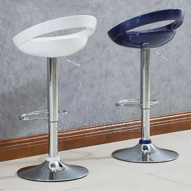 Plastic Face Lift Bar Stool
