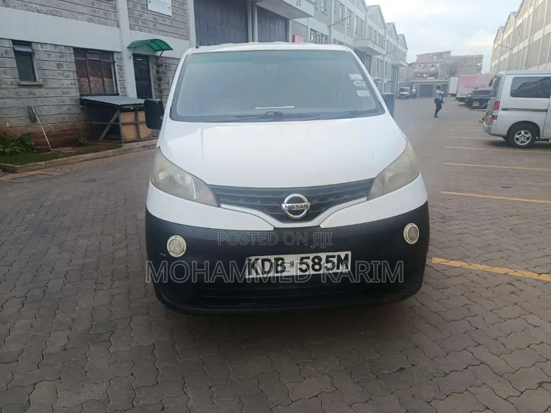 Nissan NV200 2013 White