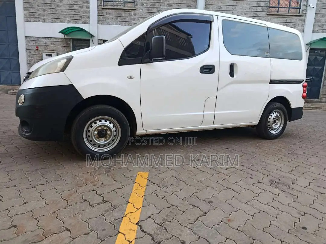 Nissan NV200 2013 White