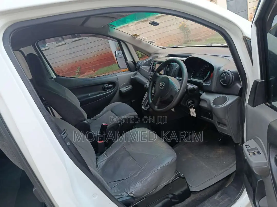 Nissan NV200 2013 White