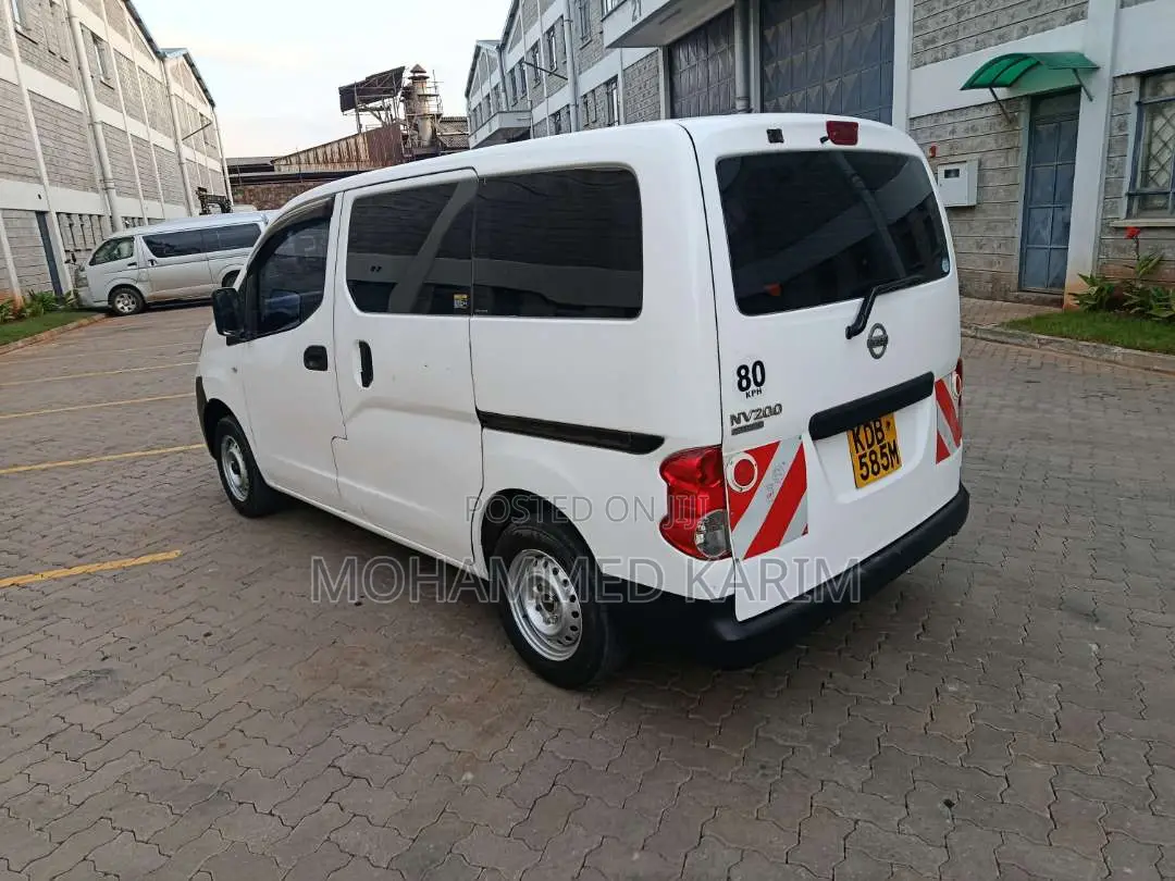 Nissan NV200 2013 White