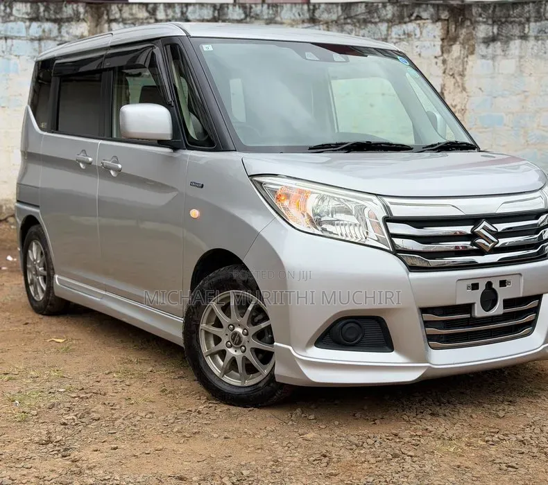 Suzuki Solio 2019 Silver