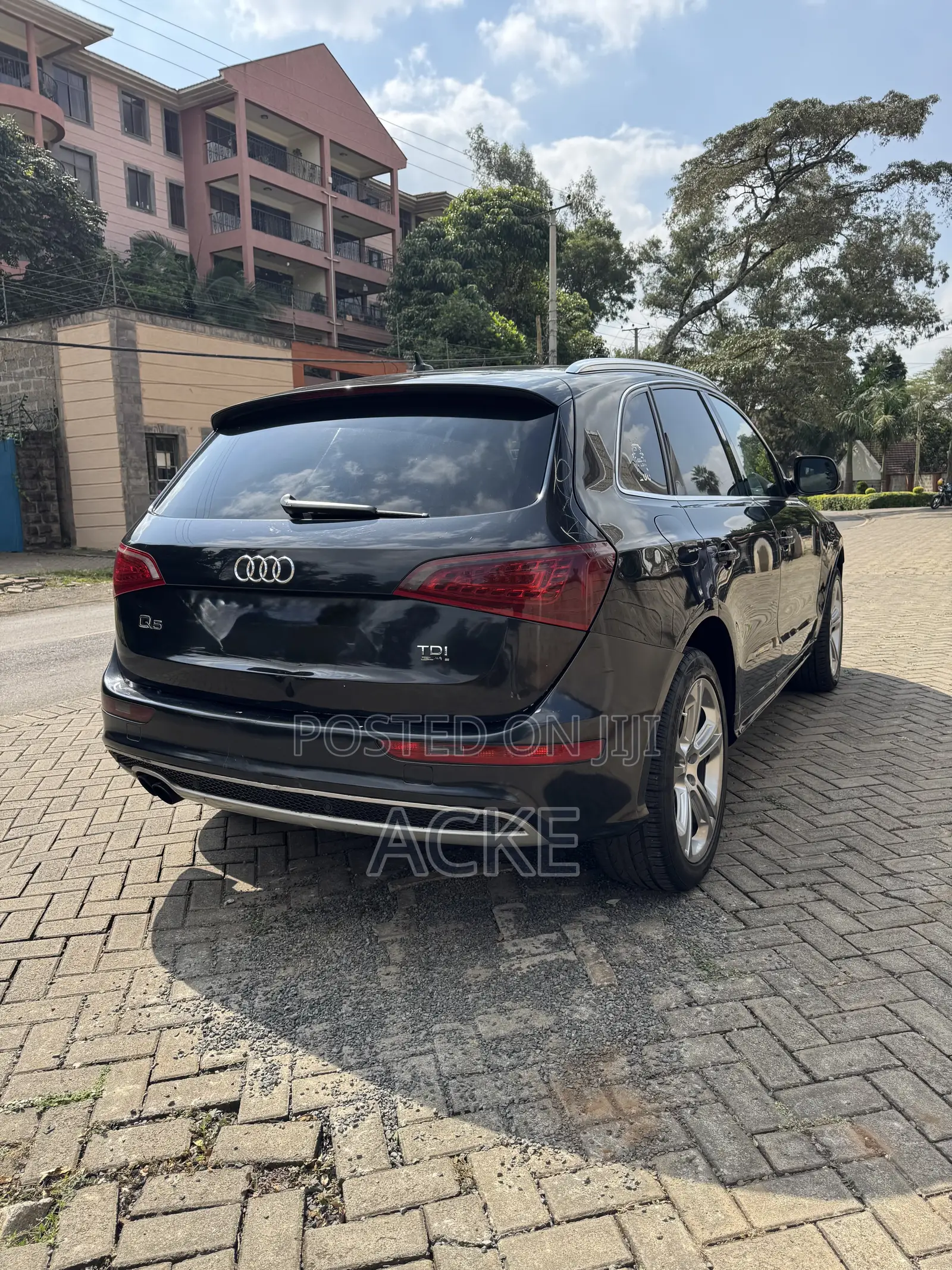 Audi Q5 2010 Black