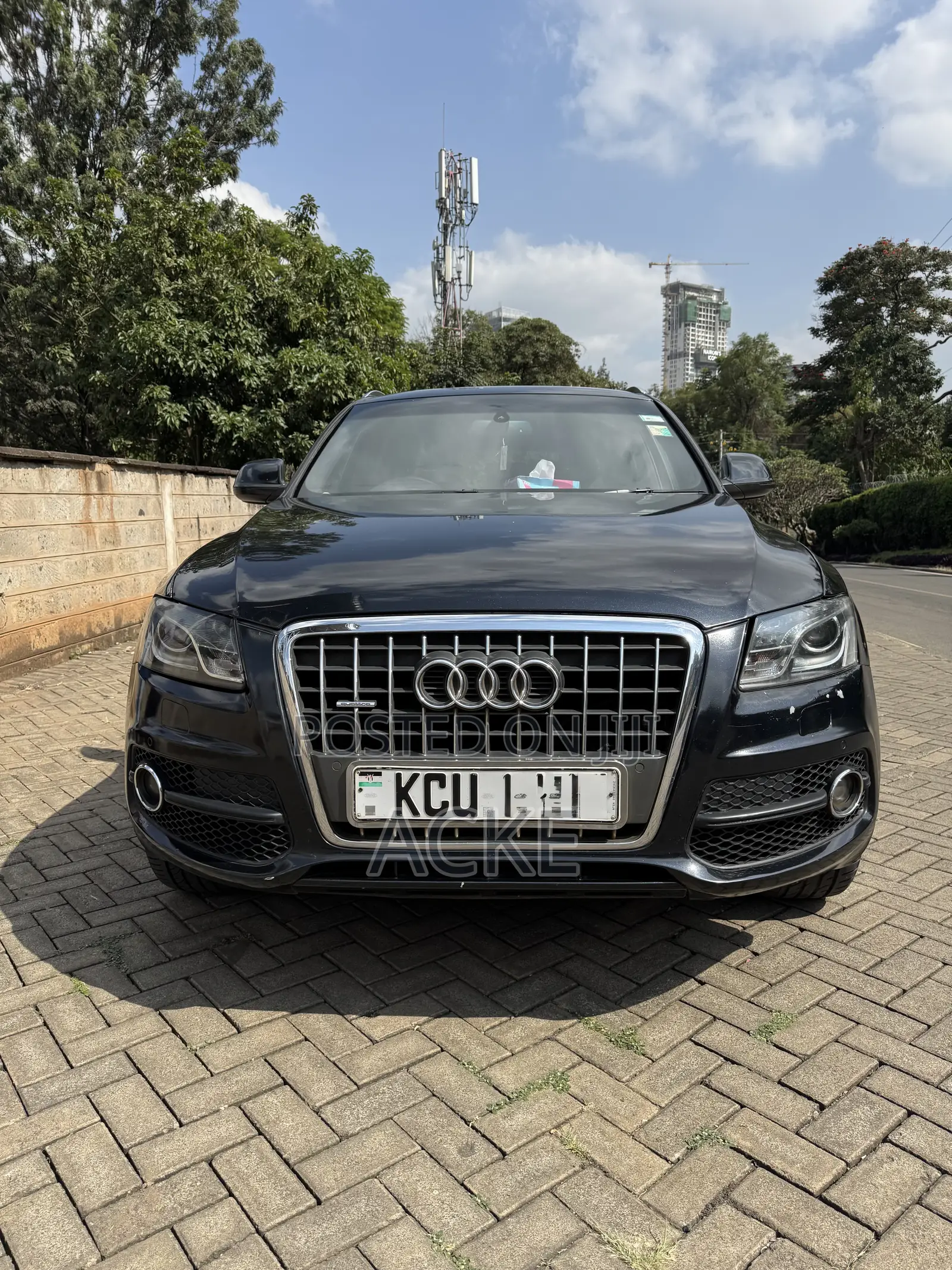 Audi Q5 2010 Black