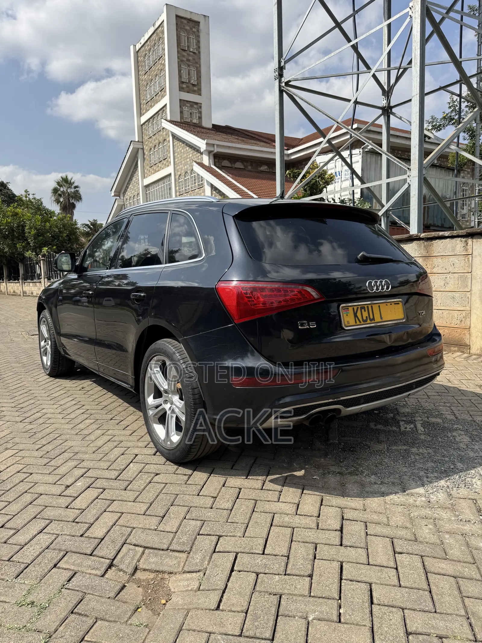 Audi Q5 2010 Black