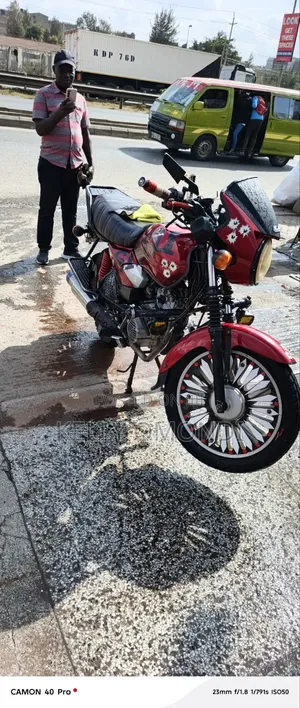 TVS Apache 160 4V 2015 Red