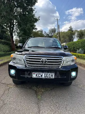 Toyota Land Cruiser 2012 Black