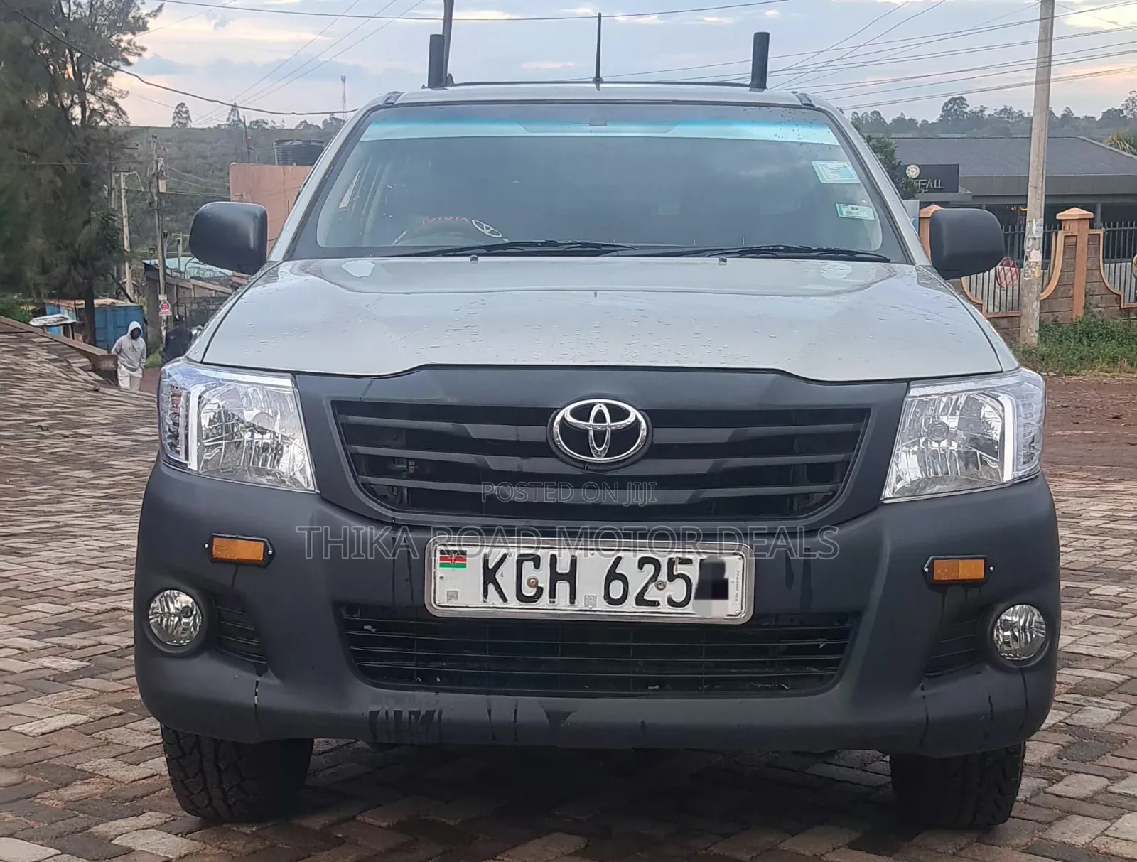 Toyota Hilux 2016 Gray