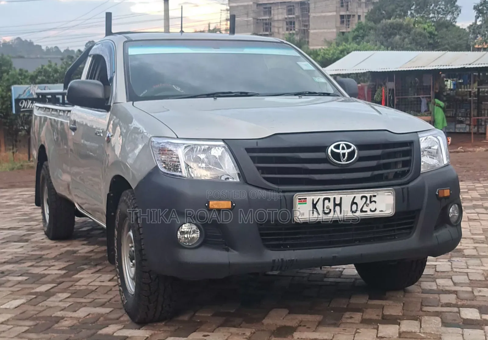 Toyota Hilux 2016 Gray