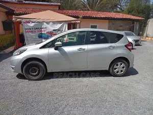 Nissan Note 2018 Silver