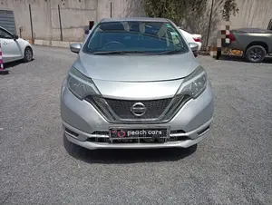 Nissan Note 2018 Silver